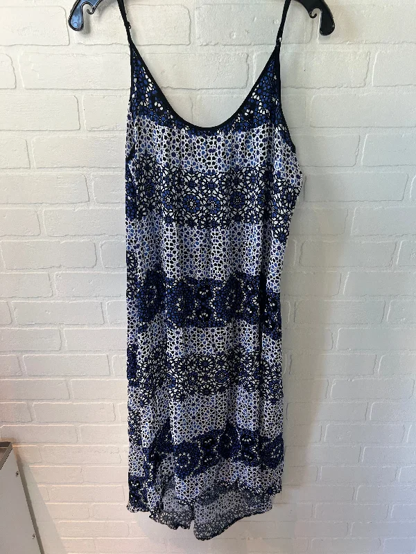 Amazing Deals Dress Casual Midi By Clothes Mentor In Blue & White, Size: M