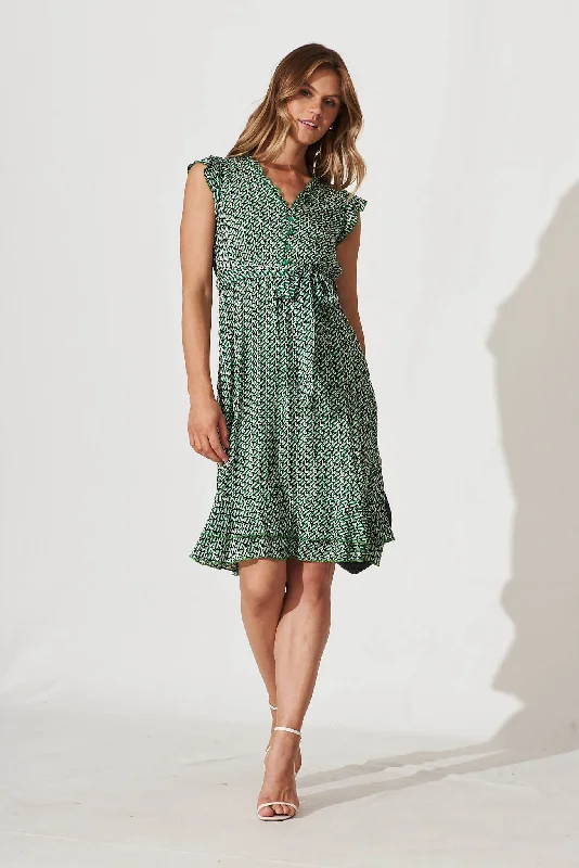 Deal of the Week Wolverhampton Midi Dress In Green Multi Print