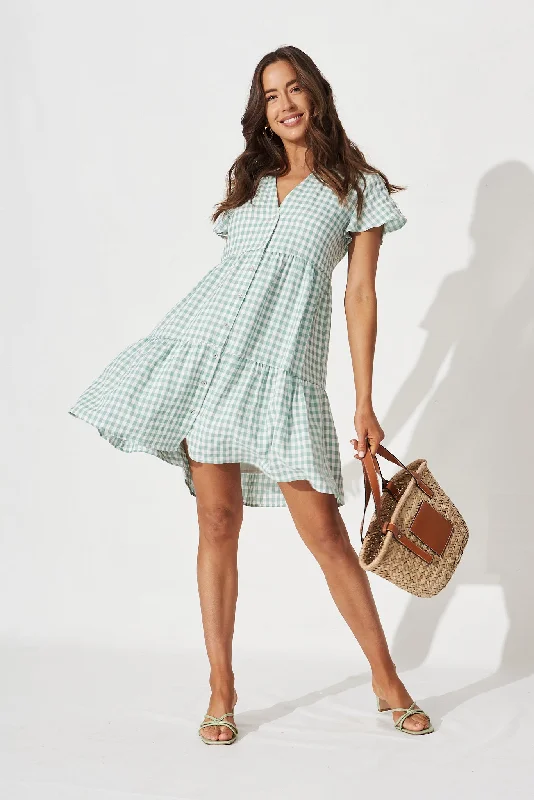 Act Now Shelta Shirt Dress In White And Green Gingham