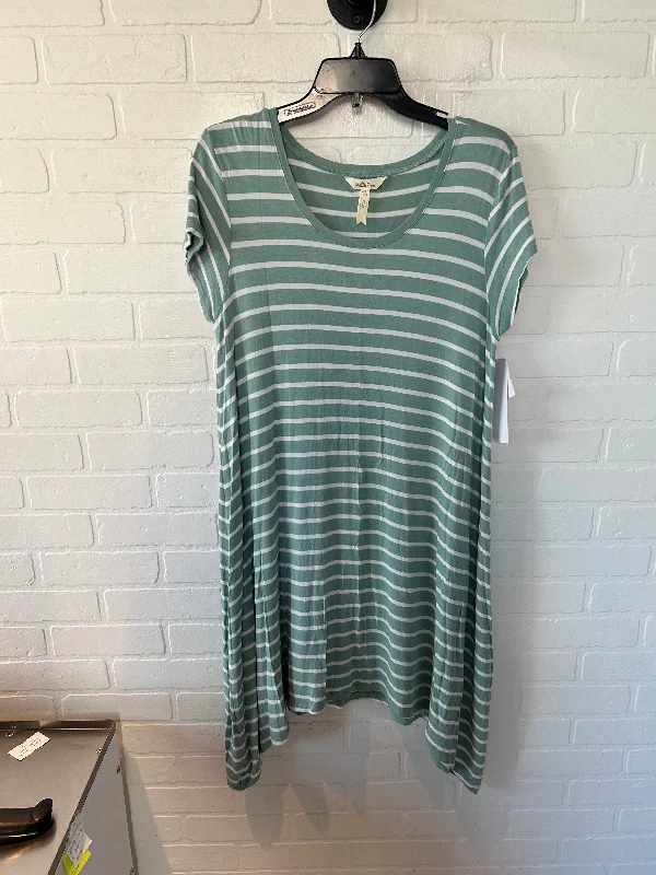 Flash Sale Dress Casual Short By Matilda Jane In Green & White, Size: M